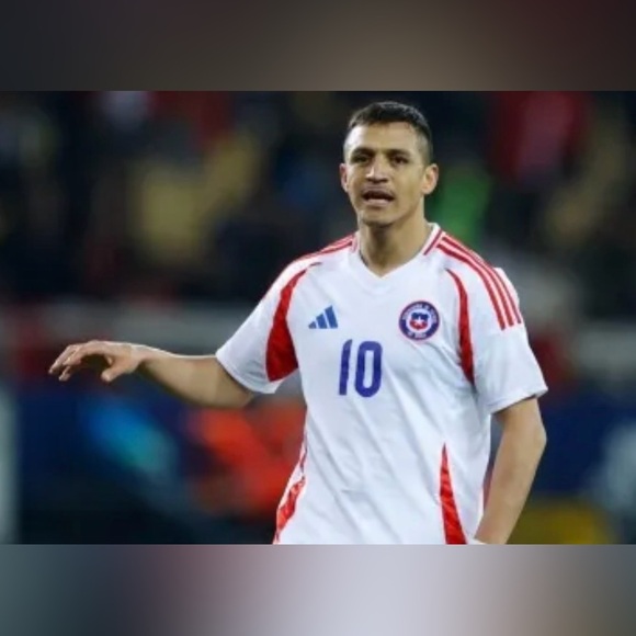 Adidas Authentic Chile National Team 2024 IQ0674 Away White Jersey Men’s Sz: S - Picture 3 of 7